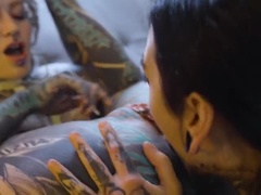 Анальный секс, Жопа, Собачьи, Пальцем, Поцелуи, Лесбиянка, Мастурбация, Страпон