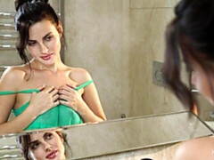 Amateur, Culo, Morena, Vestido, Pequeña, Cabello corto, Estriptis, Tetas