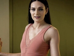 Feet like that deserve to be glazed in fresh spunk too