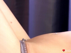 Поза 69, Красотки, Брюнетки, Пальцем, Поцелуи, Лесбиянка, Лизание, Бритые