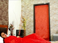 Indian hot MILF amazing porn video