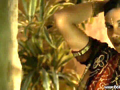 Bollywood princess Express the Dancing Ritual