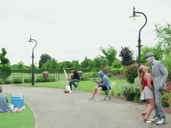 Easygoing blonde slut gets pounded in the public park