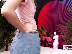 Petite Slut Amber Angel Meets Up For Extreme Sex!