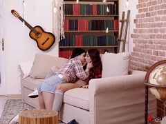 Эротика, Сидя на лице, Секс без цензуры, Поцелуи, Лесбиянка, Мастурбация, Киски, Лизание жопы