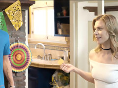 Arsch, Grosser schwanz, Kitzler, Aufs gesicht abspritzen, Familie, Natürlichen titten, Höschen, Jungendliche (18+)