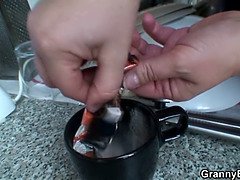 美人, ブロンド, エロ熟女, オナニー, 淫乱熟女, 母, 現実, 義母