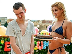 Любители, Анальный секс, Большая жопа, Блондинки, Волосатые, Мастурбация, Милф, Сиськи