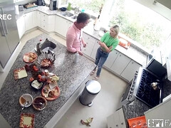 Большой член, Минет, Секс без цензуры, На кухне, Натуральные сиськи, Киски, Молоденькие, Сиськи