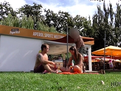 Sucer une bite, Cocu, Tchèque, Hd, De plein air, Pov, Adolescente