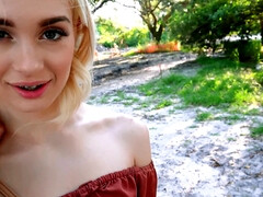 Blondine, Blasen, Spermaladung, Hundestellung, Natürlichen titten, Muschi, Jungendliche (18+), Titten