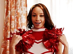 18 jaar, Grote kont, Grote lul, Pompom meid, Hondjeshouding, Natuurlijke tieten, Tiener, Tieten likken