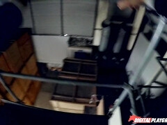 アナル, デカ尻, 茶髪の, 淫乱熟女, アウトドア, ピアス, ハメ撮り, ショートヘア