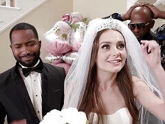 Grosser schwanz, Schwarz, Blasen, Braunhaarige, Spermaladung, Gruppensex, Interrassisch, Zug