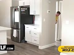 アメリカ人, デカ尻, デカパイ, ブロンド, フェラチオ, Hd, 熟年, 禁句