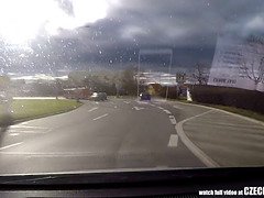 素人, ブロンド, 車, イく瞬間, 指いじり, オーガズム, 叫ぶ, のぞき