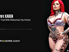 Culo grande, Tetas grandes, Mamada, Corridas, Cocina, Perforación, Tatuaje, Esposa