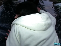 Leie, Blasen, Auto, Masturbation, Im freien, Pov, Öffentlich, Titten