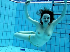 Grote mammen, Jurk, Fetisj, Natuurlijke tieten, Biljart, Douche, Strak, Tieten likken