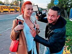 Gros cul, Grosse bite, Gros seins, Sucer une bite, En levrette, Argent, De plein air, Rasée