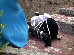 ブロンド, 茶髪の, フェムドム, フェティッシュ, ヒール, 天然, アウトドア, 穴開きパンティ