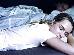 Blondine, Blasen, Tochter, Hundestellung, Fingern, Lecken, Jungendliche (18+), Titten