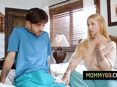 Tetas grandes, Mamada, Tetona, Familia, Sexo duro, Madres para coger, Madrastra, Tabú