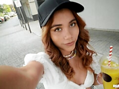 Grosser arsch, Grosser schwanz, Blasen, Hundestellung, Natürlichen titten, Rotschopf, Jungendliche (18+), Titten