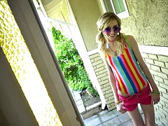 Bondage discipline sadomasochisme, Blond, Kokhalzen, Mager, Slet, Tiener, Tieten likken