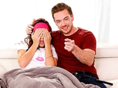 Arsch, Grosser arsch, Blasen, Braunhaarige, Hundestellung, Handjob, Jungendliche (18+), Titten