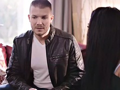 Lieveling, Bruinharig, Harig, Zoenen, Tatoeage