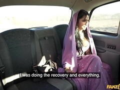 Красотки, Большие сиськи, Семяизвержение, Сперма на лице, Межрасовый секс, Медсестра, Сиськи, Влажная