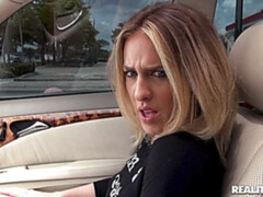 Cul, Sucer une bite, Voiture, Branlette thaïlandaise, De plein air, Pov, Rasée, Adolescente