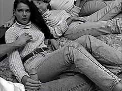 Anal, Nana, Grosse bite, Brunette brune, Groupe, Poilue, Hard, Mère que j'aimerais baiser