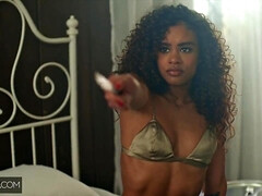 Chica, Culo grande, Morena, Madres para coger, Tetas naturales, Pequeña, Estrella porno, Adolescente