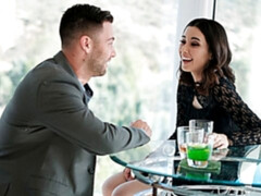 Pijpbeurt, Bruinharig, Handbeurt, Zoenen, Likken, Kut duiken, Tiener, Tieten likken