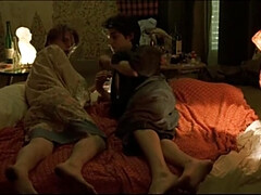 Enthousiasteling, Anaal, Europees, Sperma in gezicht, Orgie, Taboe, Tiener, Tieten likken