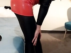 Enthousiasteling, Vies praten, Pop, Dominante vrouw, Duits, Latex, Meesteres, Rubebrstof