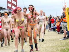 Européenne, Homosexuelle, De plein air
