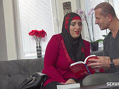 Amateur, Arabe, Sucer une bite, Tromperie, Tchèque, Pénétrer avec le poing, Mère que j'aimerais baiser, Chatte