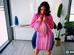 Gros cul, Gros seins, Brunette brune, Hd, Talons, Fille latino, Masturbation, Solo