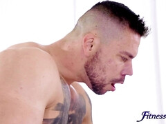 デカチン, イマラチオ, イタリア人, なめる, 自然山雀, 現実, タトゥー, 三人