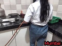 Enthousiasteling, Vriendje, Sperma, Huisgemaakt, Indisch, Keuken, Natuurlijke tieten, Kut duiken