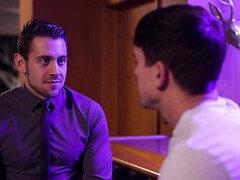 Braunhaarige, Spermaladung, Hundestellung, Schwul, Handjob, Muskel, Pornostars, Jungendliche (18+)