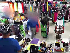 淫乱熟女, 三人