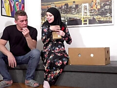 Gros cul, Grosse bite, Gros seins, Sucer une bite, En levrette, Mère que j'aimerais baiser, Argent