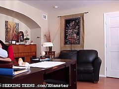 Сидя на лице, Хд, Мужья, Милф, В офисе, Соблазенение, Молоденькие, Втроем