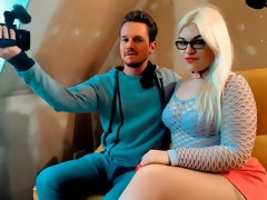 Gorda, Rubia, Mamada, Gafas, Pajear, Pov, Medias largas, Estriptis