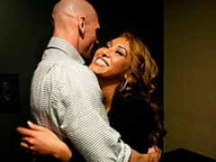 Asiatisch, Blasen, Handjob, Küssen, Lingerie, Milf, Strümpfe, Titten