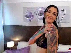 Mamada, Afeitado, Tatuaje